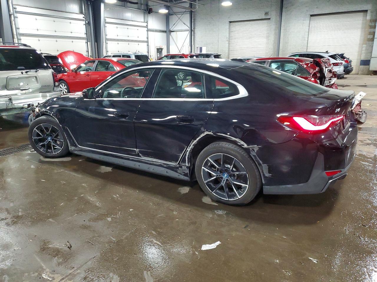 2024 BMW I4 xDrive 40 - zdjęcie 2