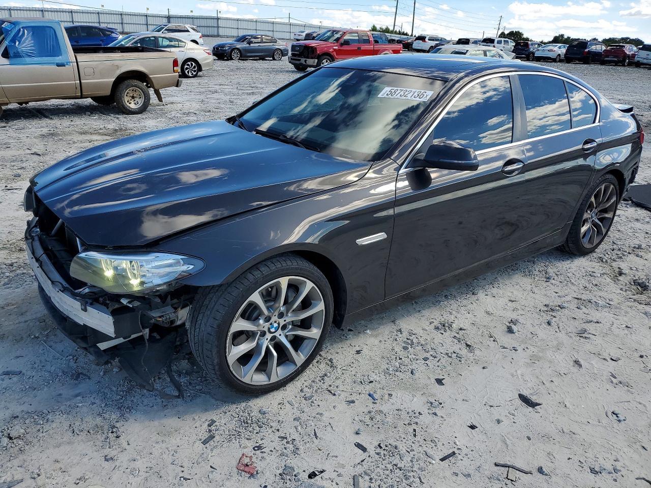2016 BMW Seria 5 535i - zdjęcie główne