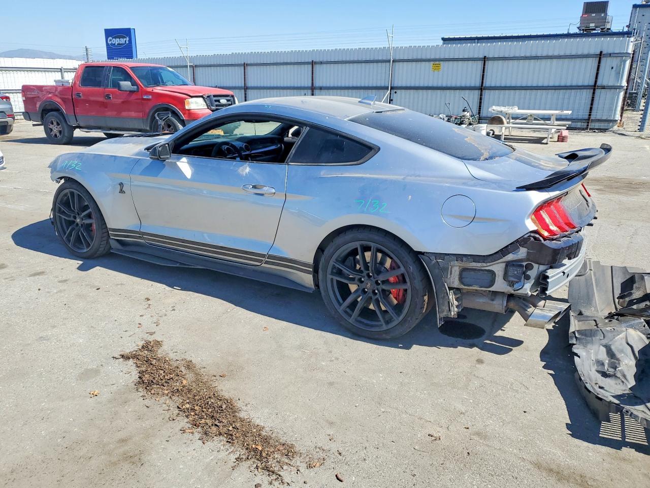 2020 Ford Mustang Shelby Gt500 - zdjęcie 2