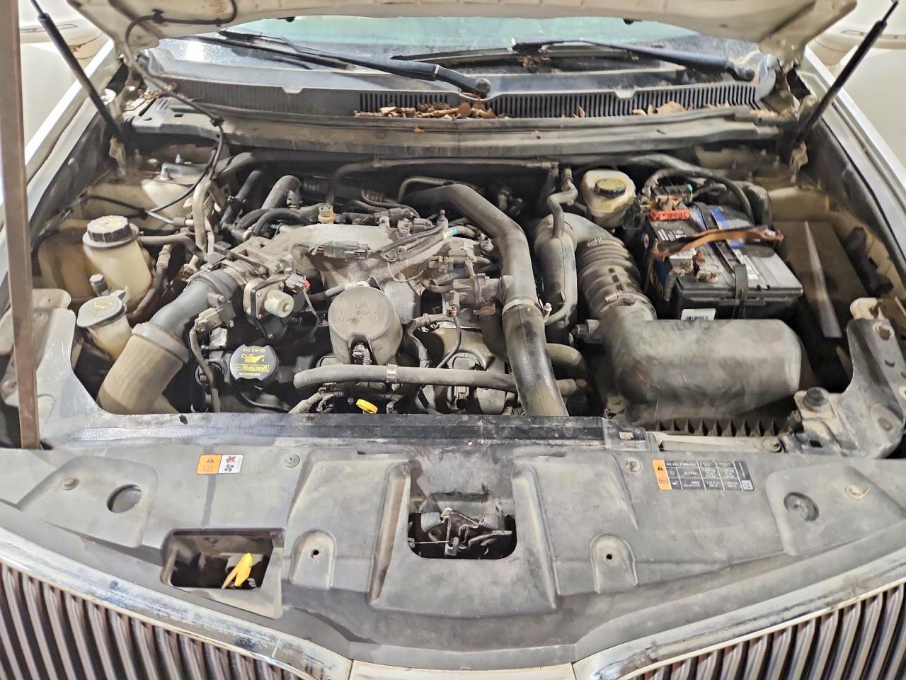 2013 Lincoln Mkt - zdjęcie 12