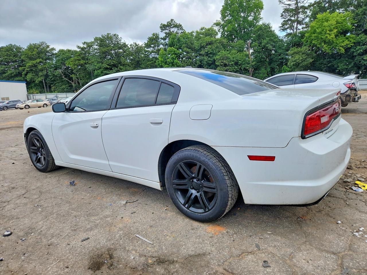 2014 Dodge Charger Sxt - zdjęcie 2