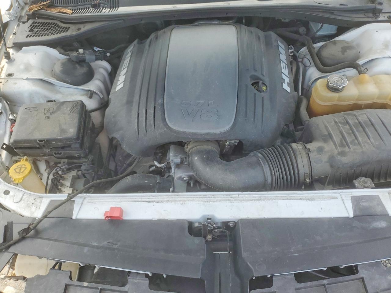 2019 Dodge Challenger R/T - zdjęcie 11