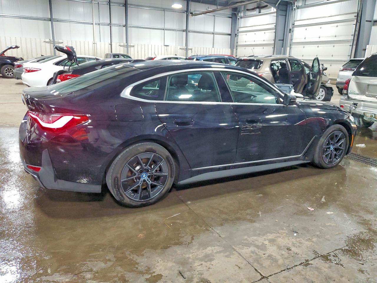2024 BMW I4 xDrive 40 - zdjęcie 3