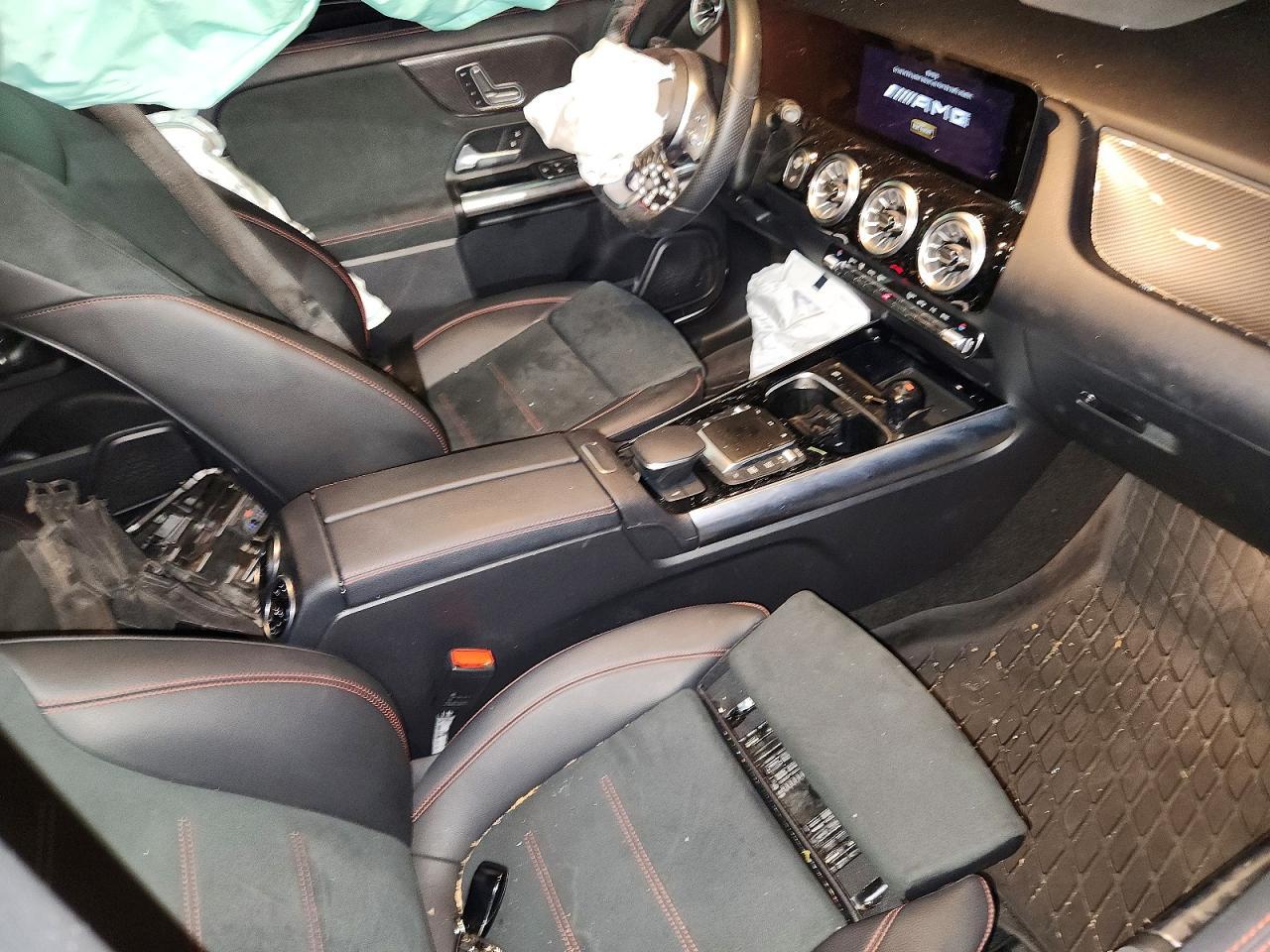 2022 Mercedes-Benz Gla 35 Amg - zdjęcie 13