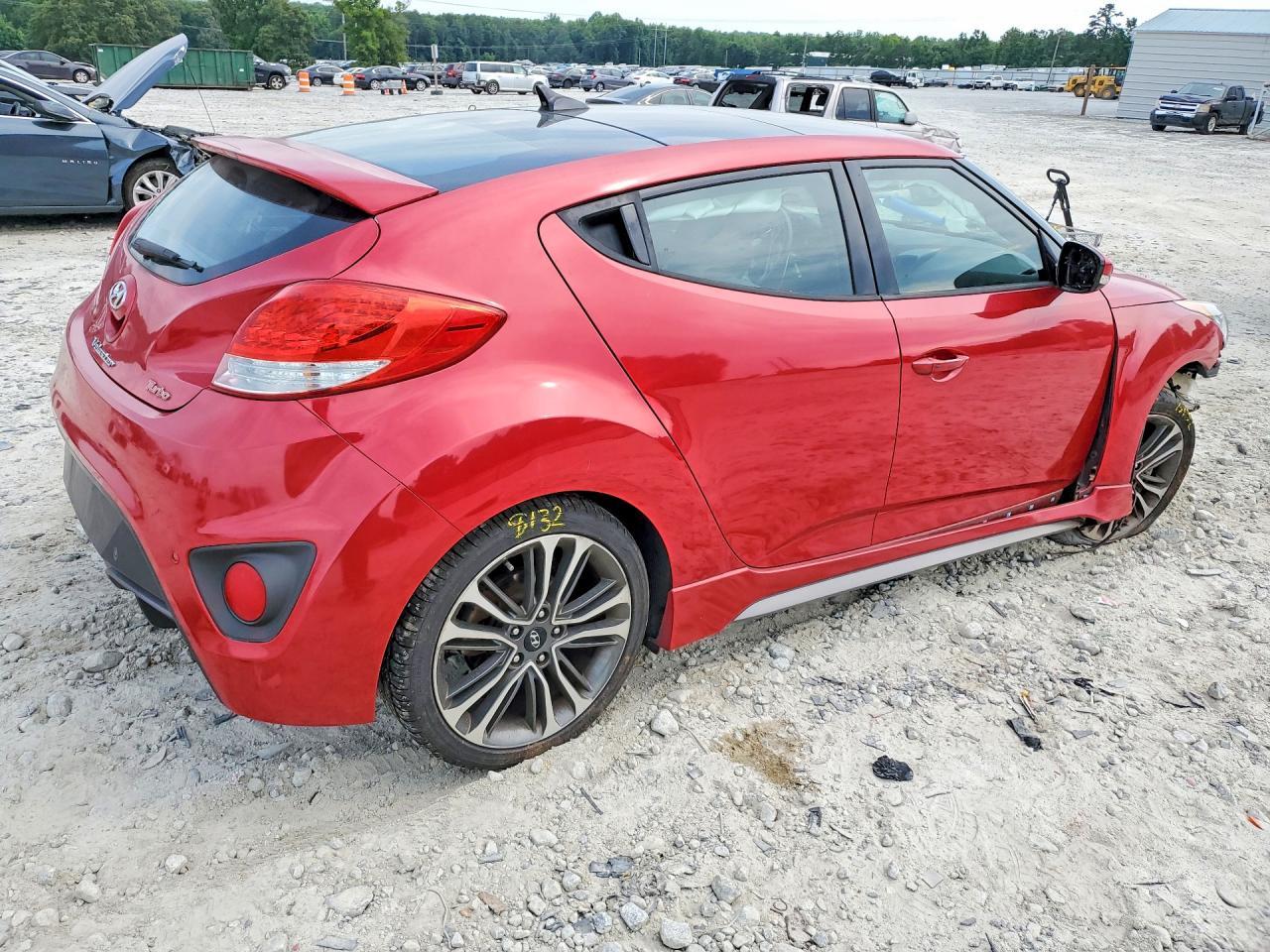 Hyundai Veloster - zdjęcie 3