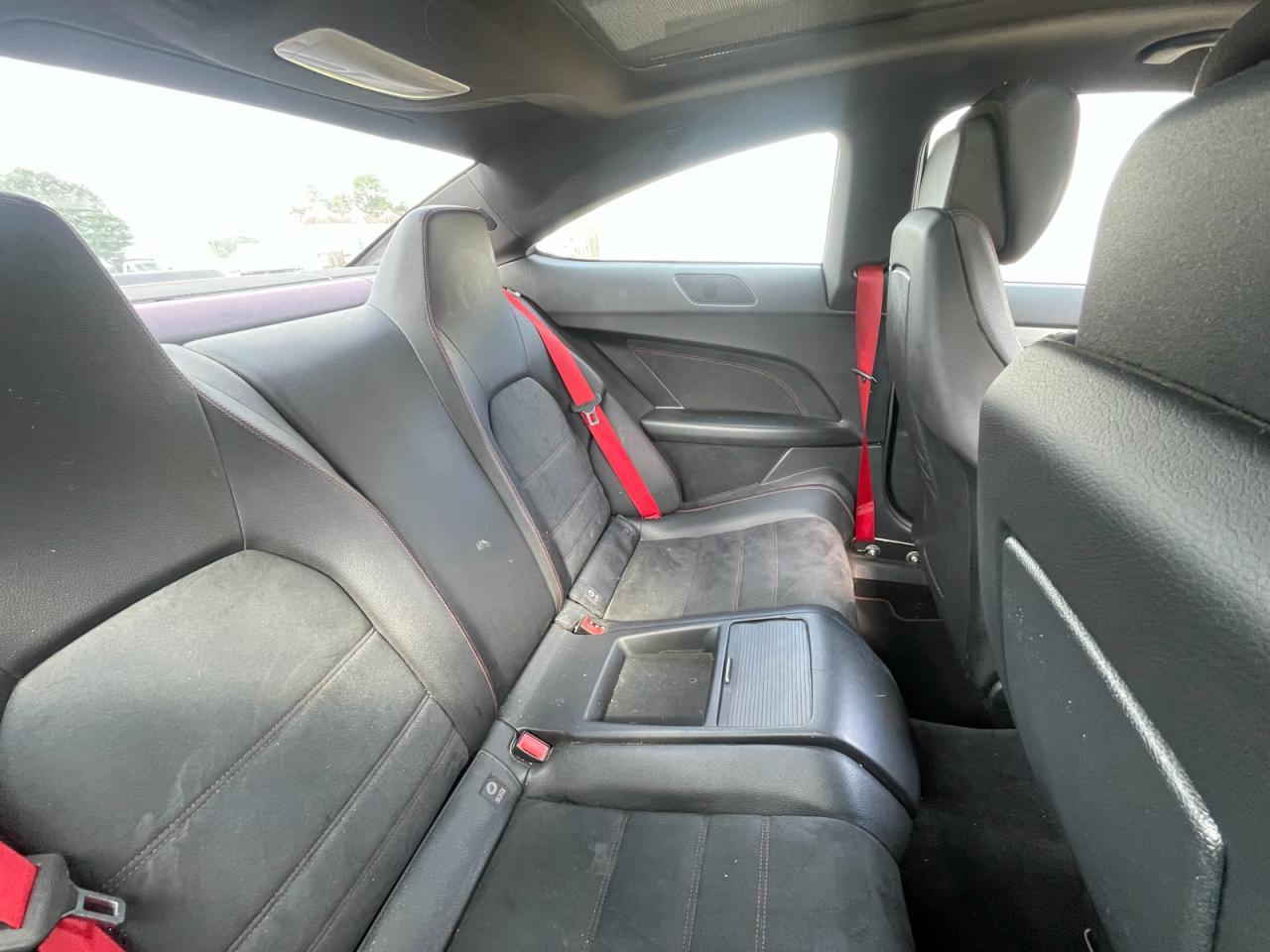 2014 Mercedes-Benz C 250 - zdjęcie 6