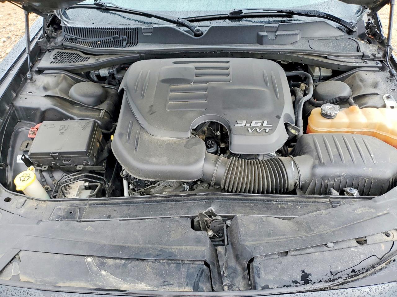 2016 Dodge Challenger Sxt - zdjęcie 11