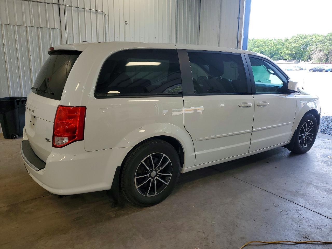 2016 Dodge Grand Caravan R - zdjęcie 3