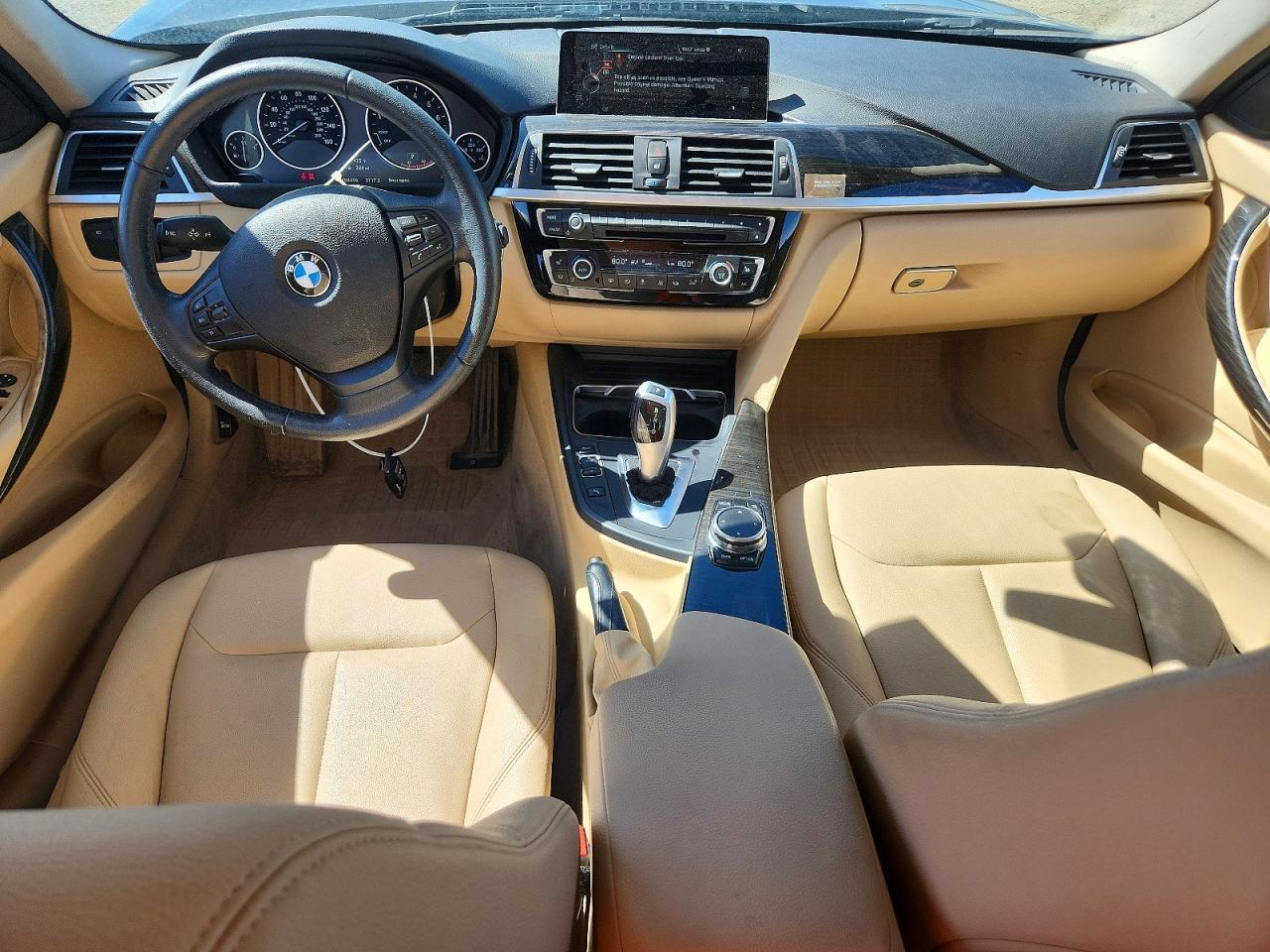 2016 BMW 320 Xi - zdjęcie 8
