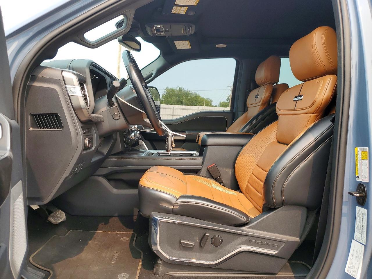 2023 Ford F350 Super Duty - zdjęcie 7