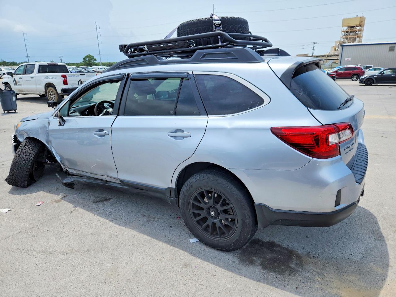 2016 Subaru Outback 3.6R Limited - zdjęcie 2