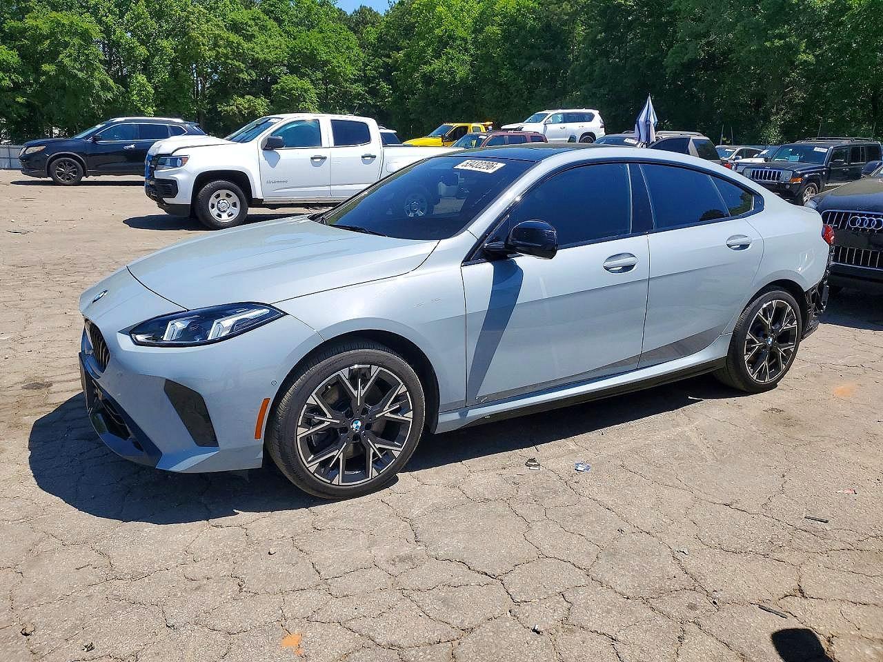 BMW Seria 2 - zdjęcie 1