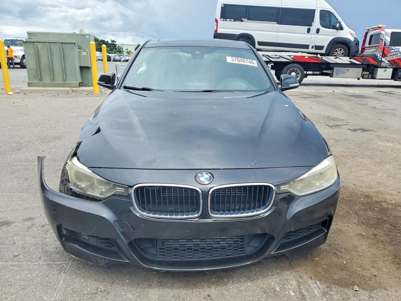 2014 BMW 335 I - zdjęcie 5