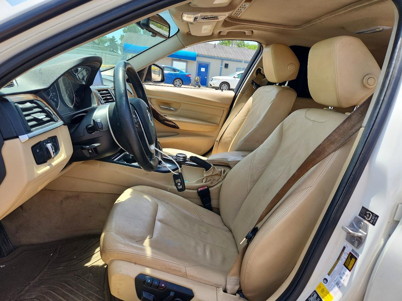 2014 BMW 328 Xi - zdjęcie 7