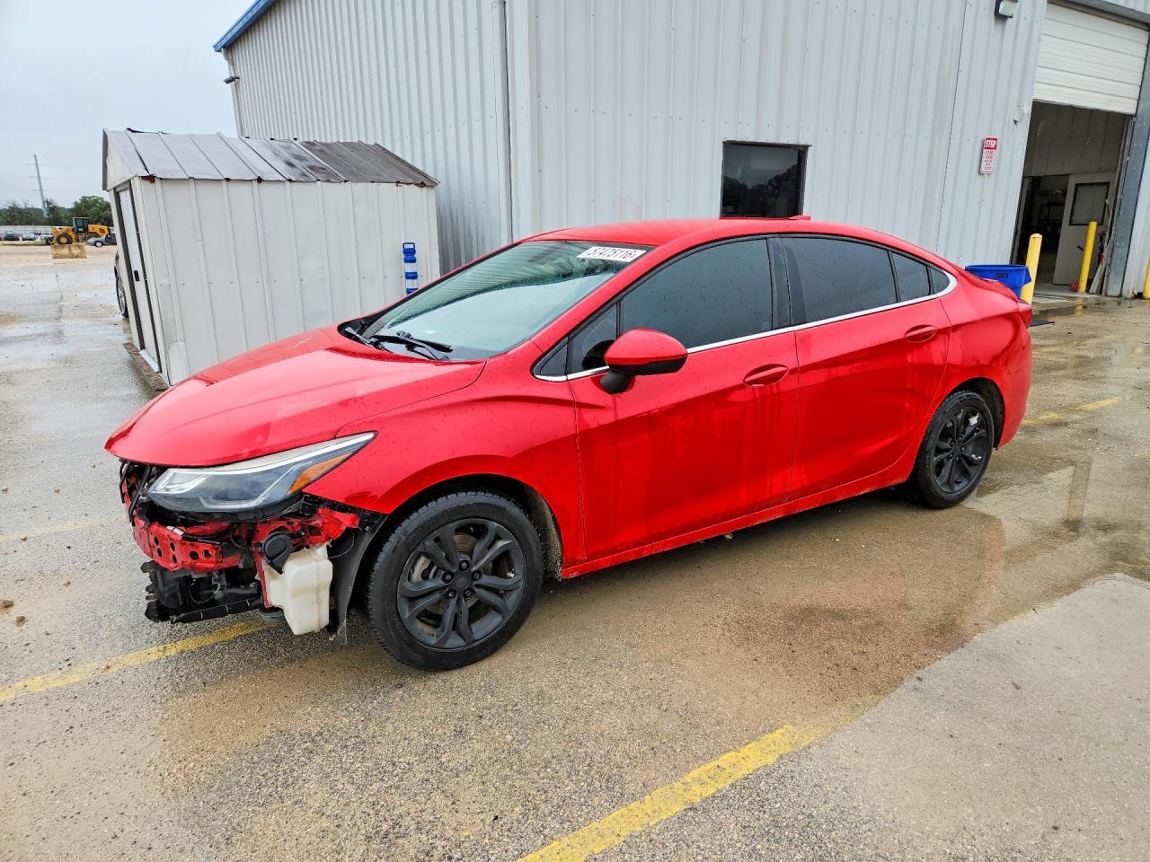 2019 Chevrolet Cruze Lt - zdjęcie główne
