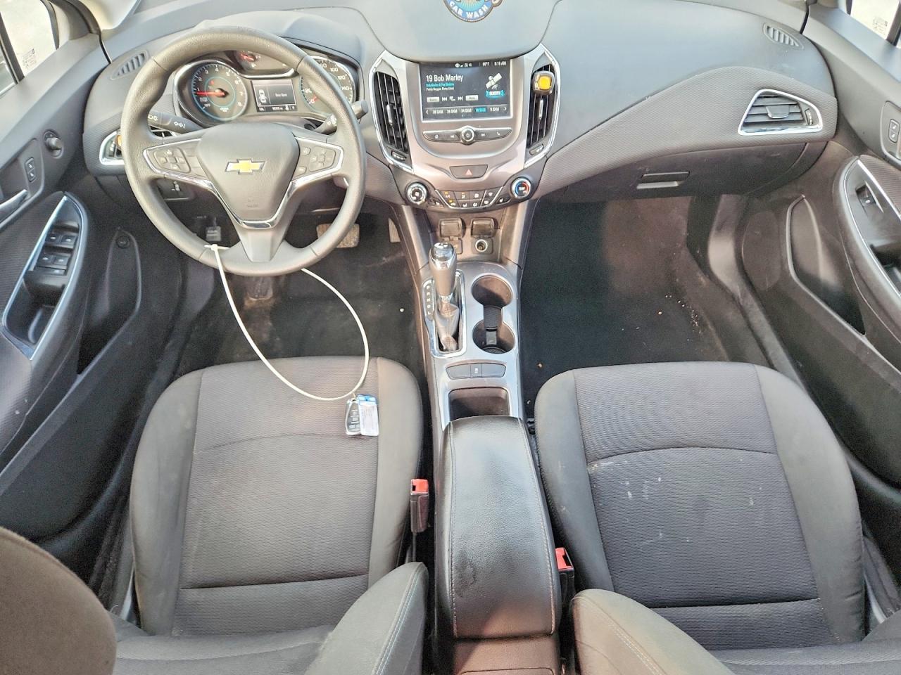 2017 Chevrolet Cruze Lt - zdjęcie 8