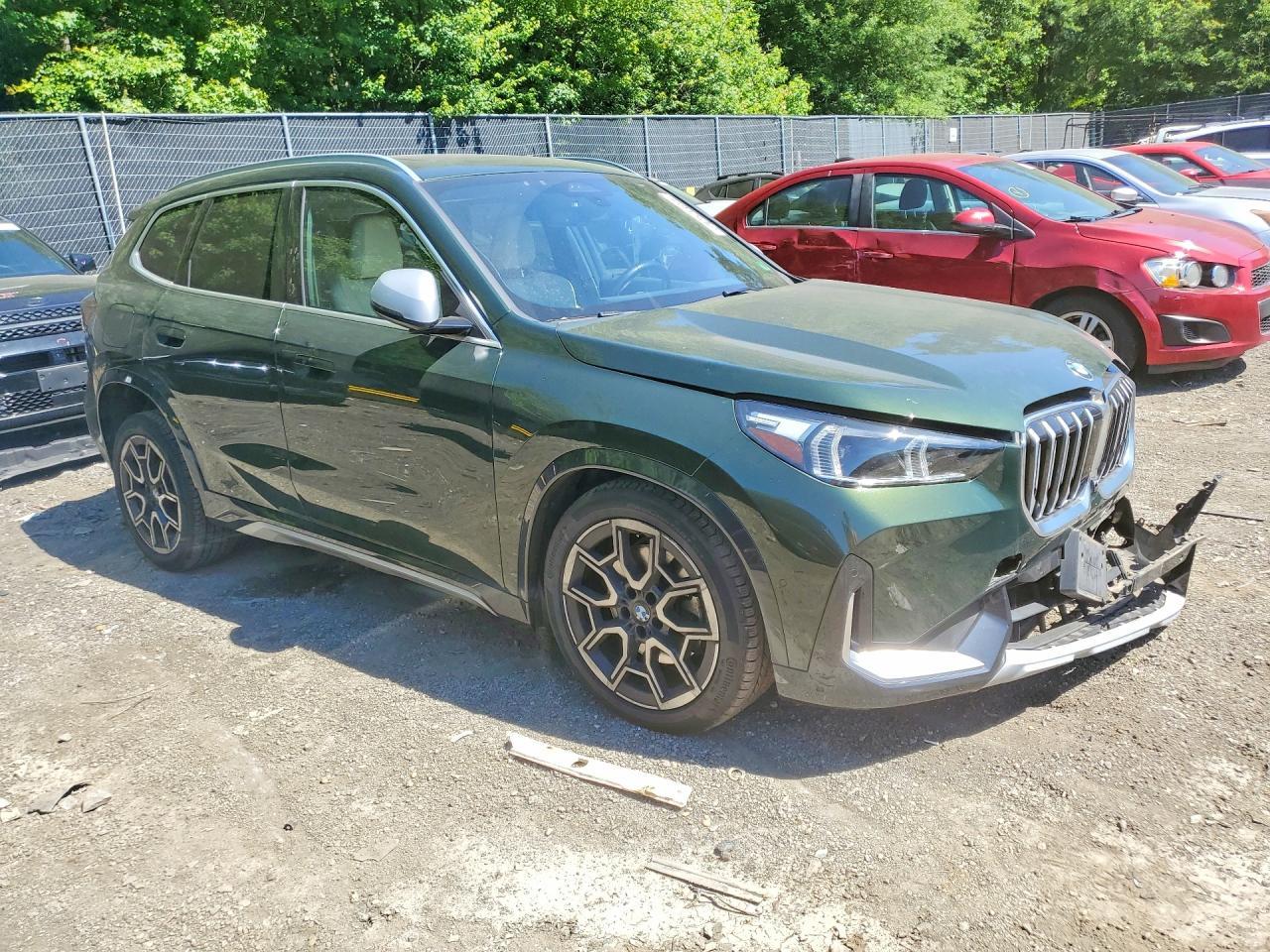 2023 BMW X1 xDrive28I - zdjęcie 4