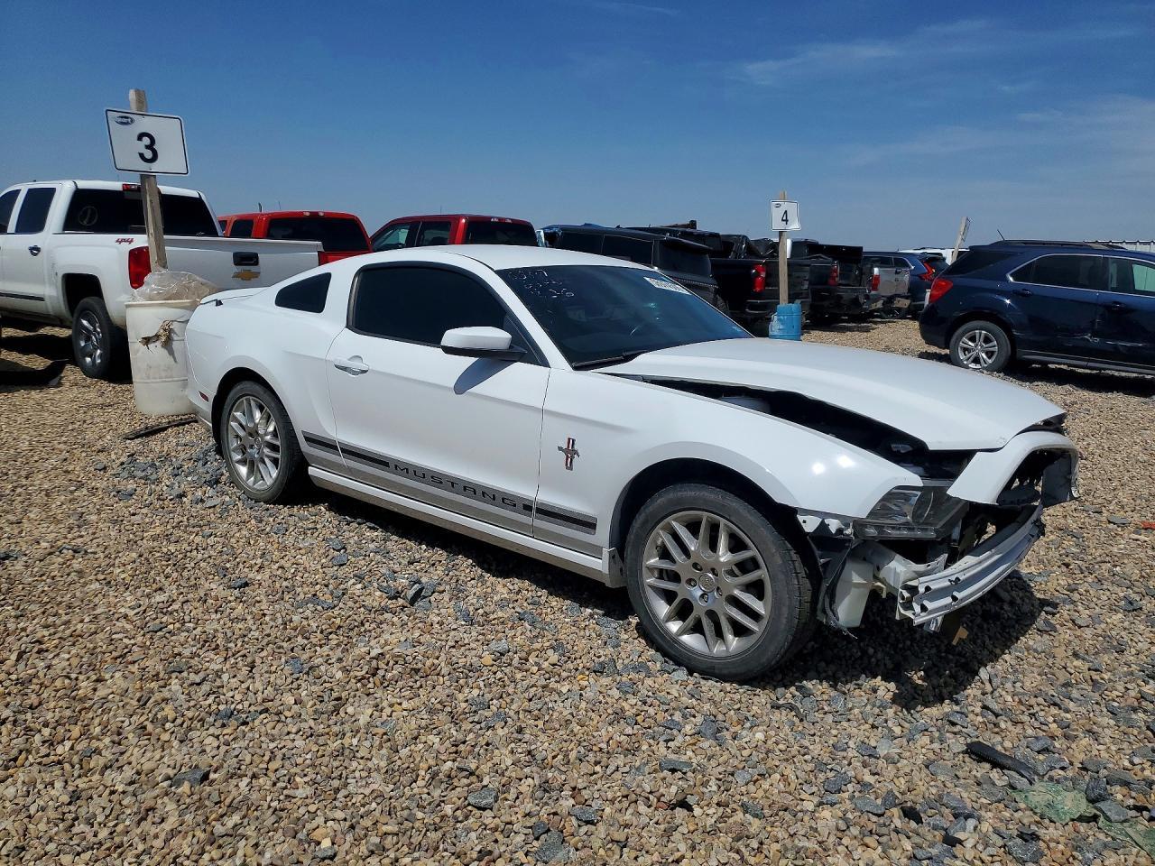 2014 Ford Mustang - zdjęcie 4