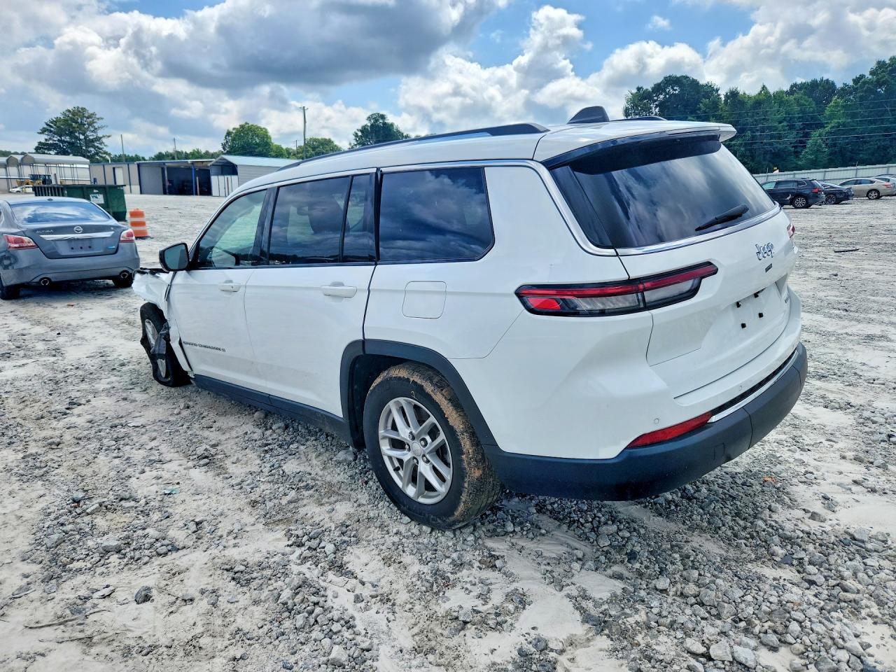 2024 Jeep Grand Cherokee L Laredo - zdjęcie 2