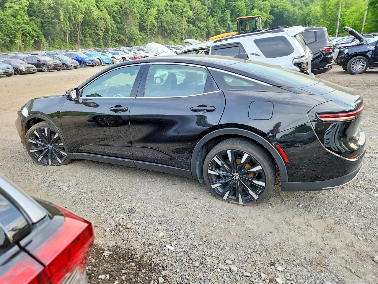 2024 Toyota Crown Platinum - zdjęcie 2