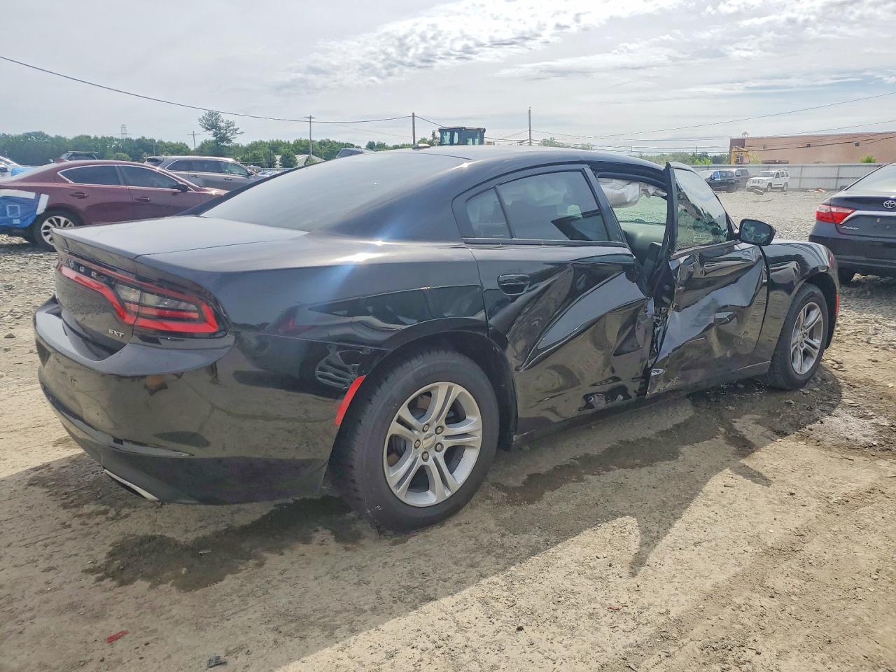 2018 Dodge Charger Sxt - zdjęcie 3