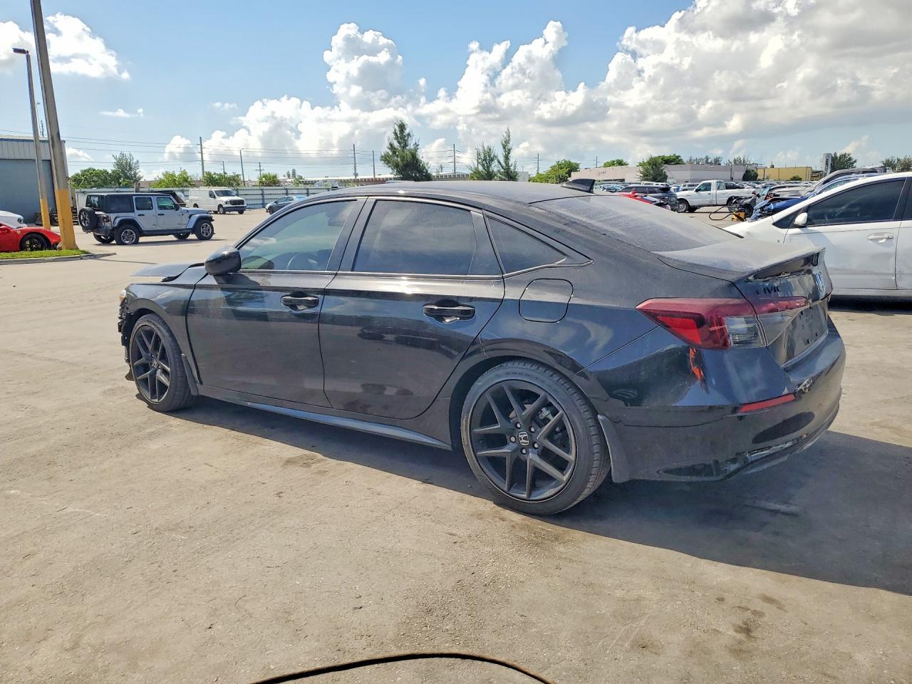 2026 Honda Civic Sport - zdjęcie 2