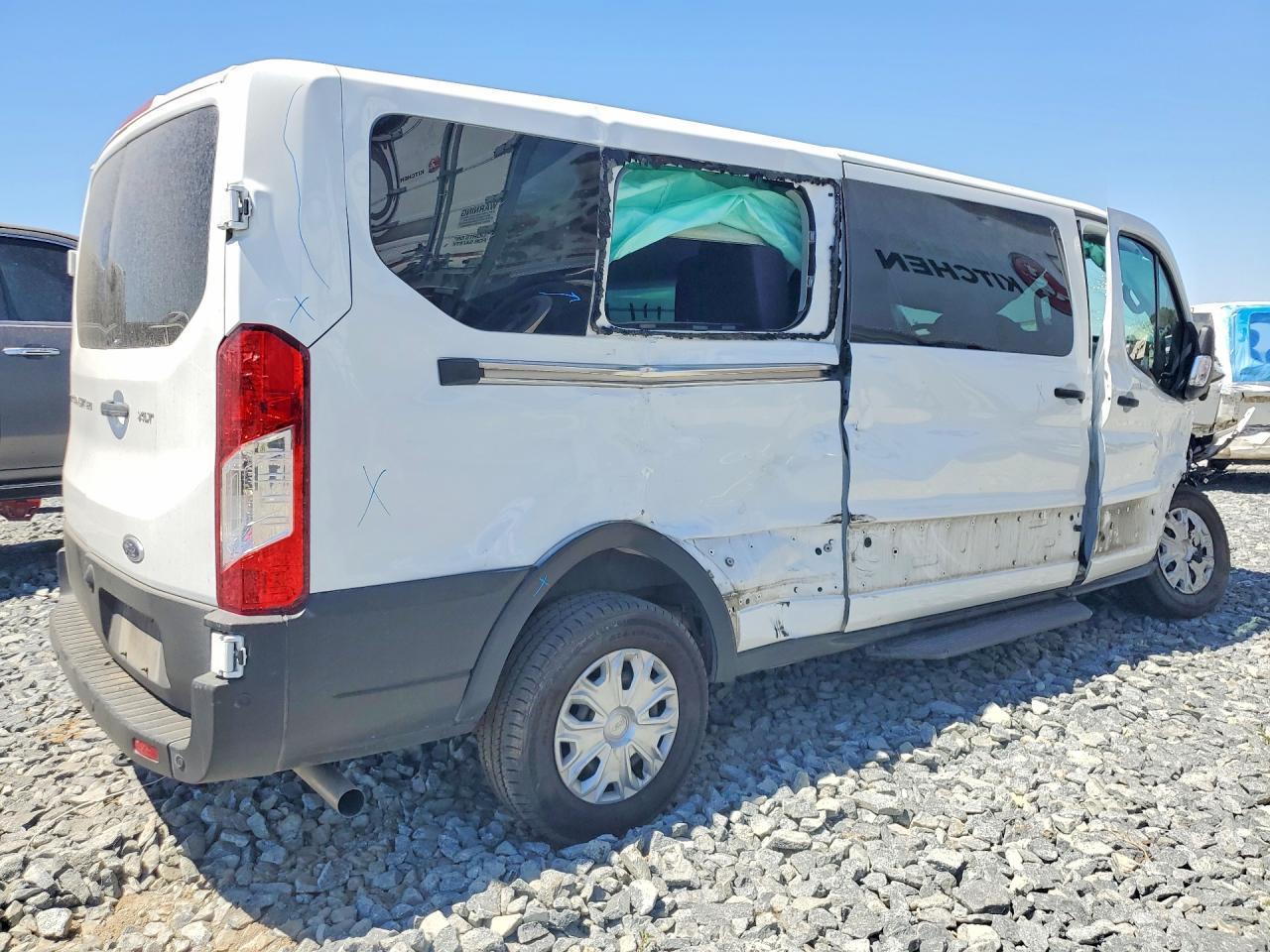 2025 Ford Transit T-350 - zdjęcie 3