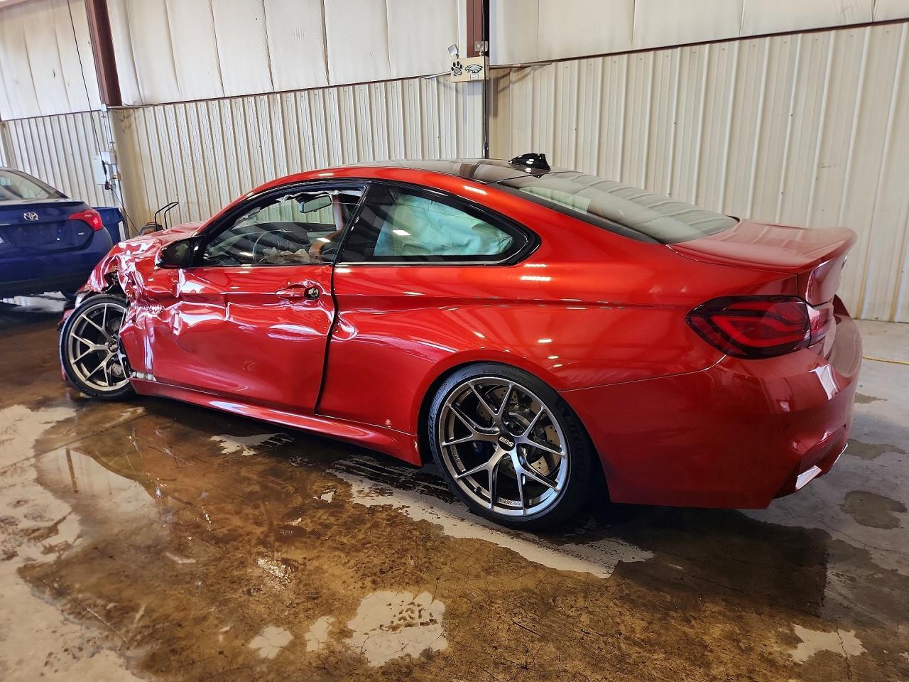 2020 BMW M4 - zdjęcie 2