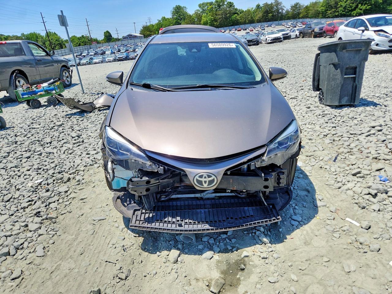 2017 Toyota Corolla Se - zdjęcie 5