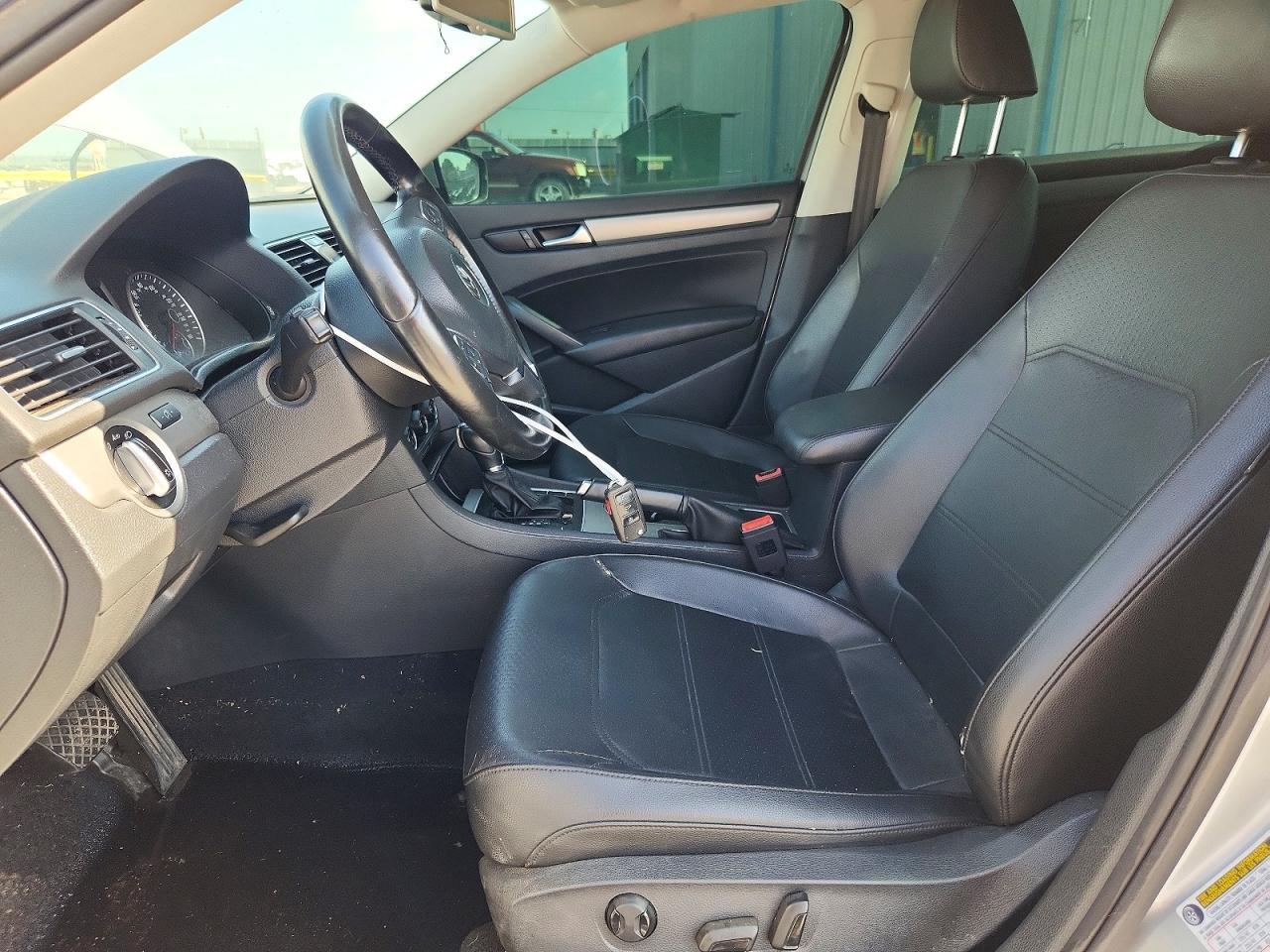 2014 Volkswagen Passat Se - zdjęcie 6