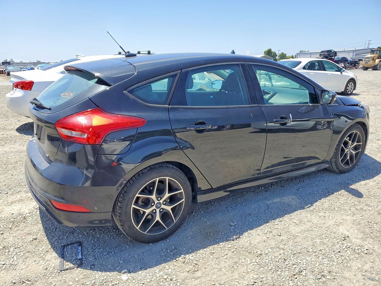 2015 Ford Focus Se - zdjęcie 3