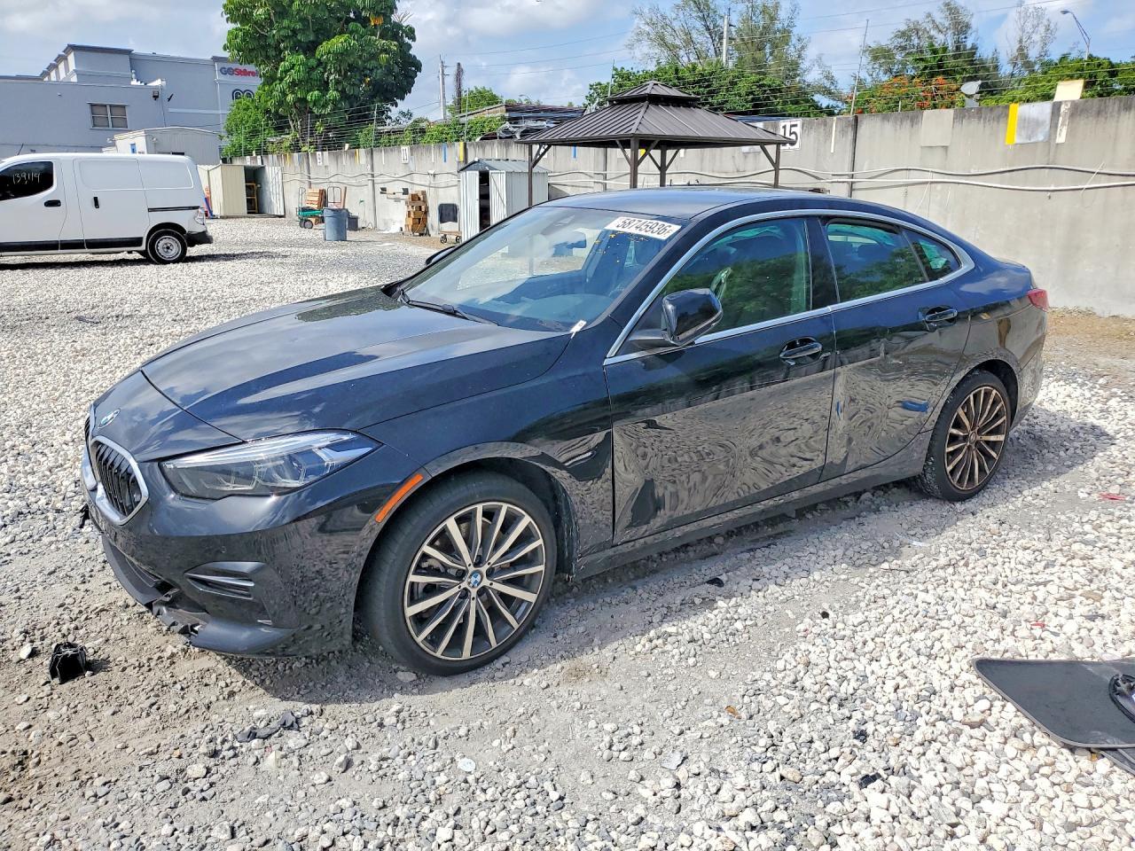 2022 BMW Seria 2 228i - zdjęcie główne