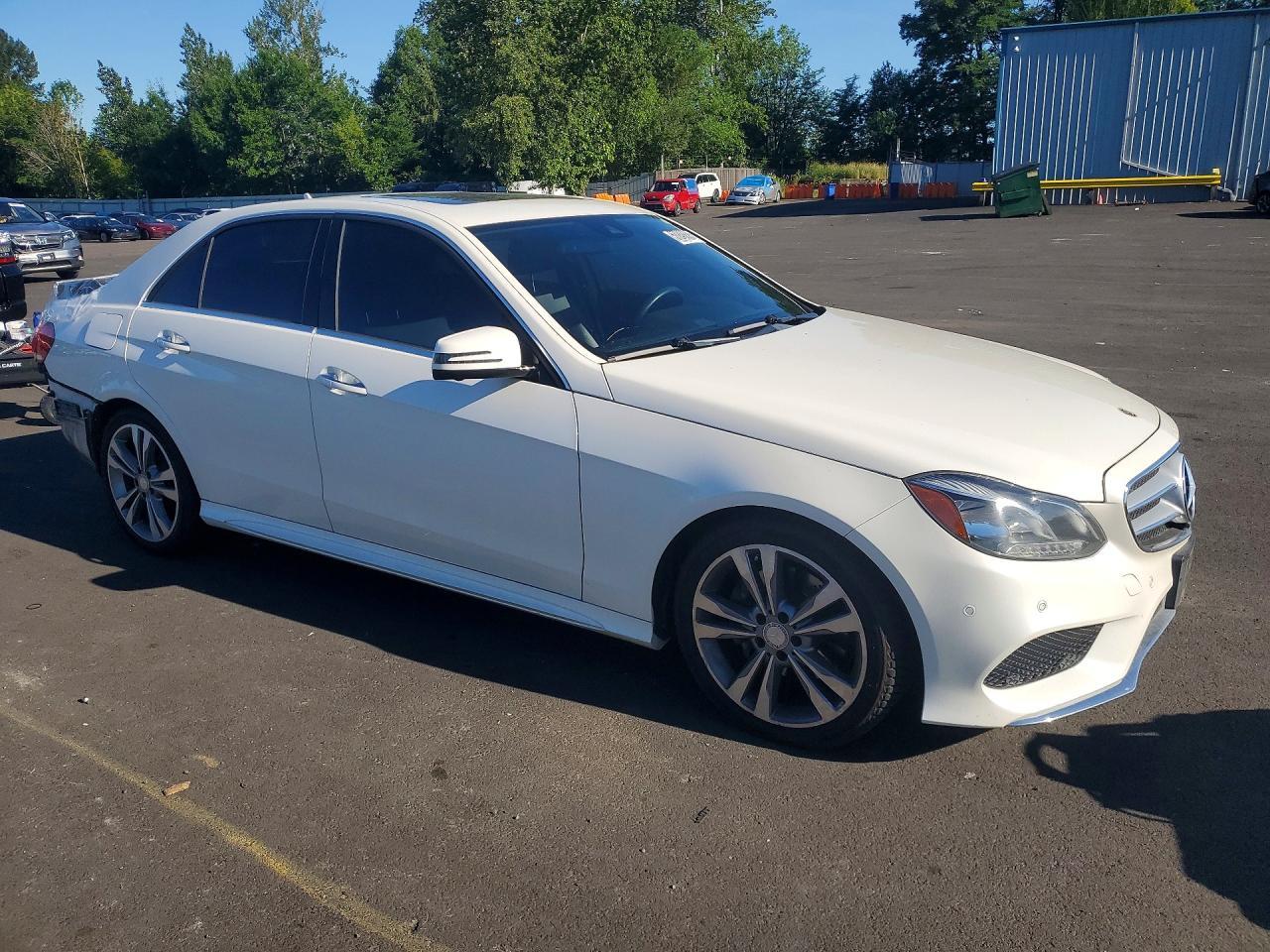 2014 Mercedes-Benz E 350 4Matic - zdjęcie 4