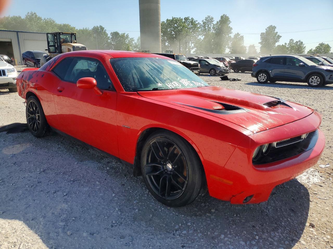 2016 Dodge Challenger R - zdjęcie 4