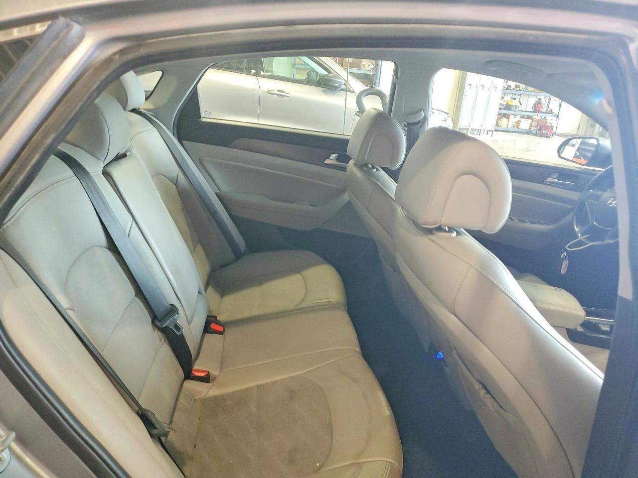 2017 Hyundai Sonata Sport - zdjęcie 10