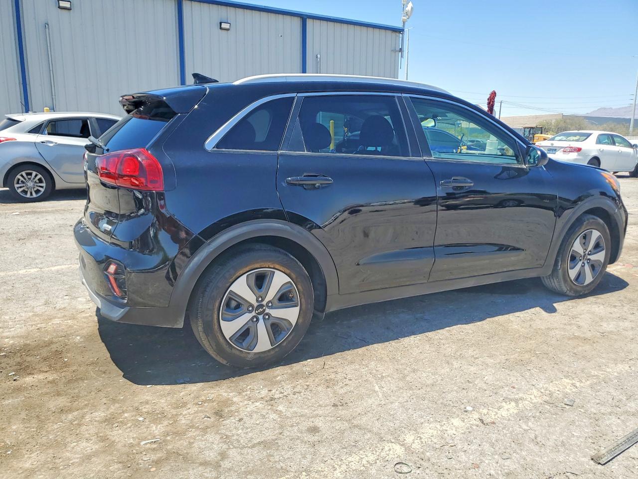 2022 Kia Niro Lx - zdjęcie 3