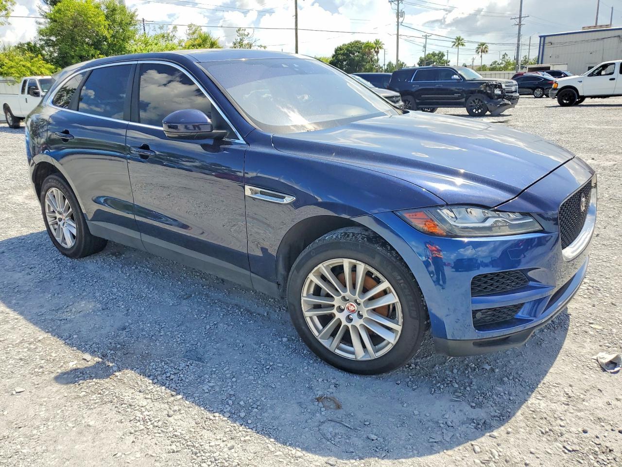 2018 Jaguar F-Pace Prestige - zdjęcie 4