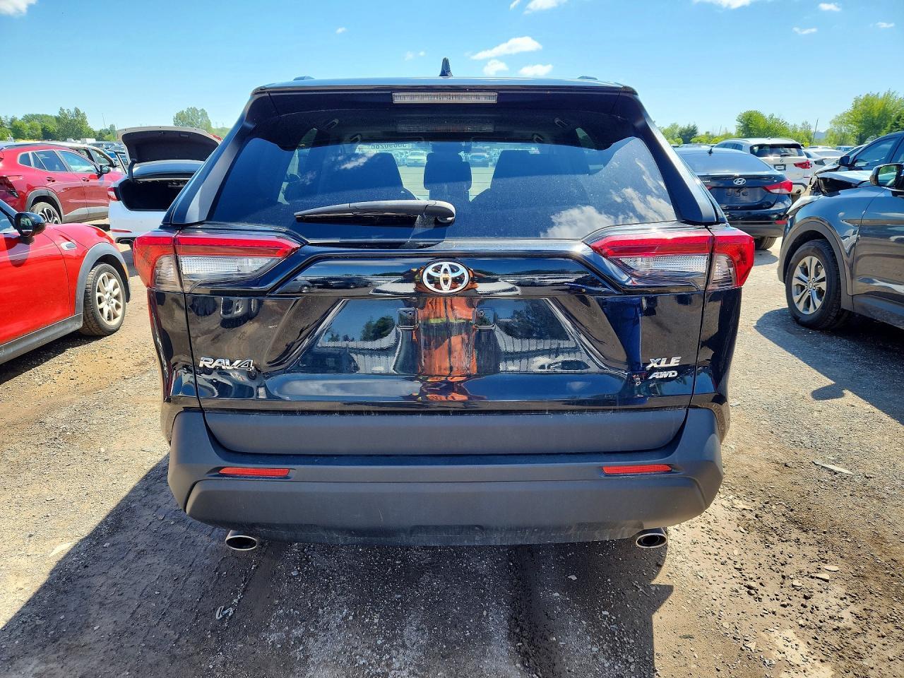 2023 Toyota Rav4 Xle - zdjęcie 6