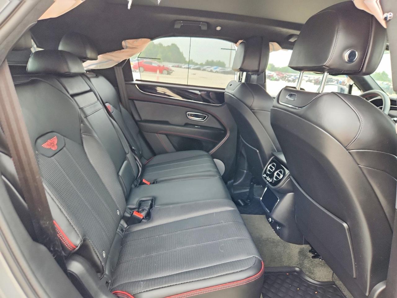 2023 Bentley Bentayga - zdjęcie 11