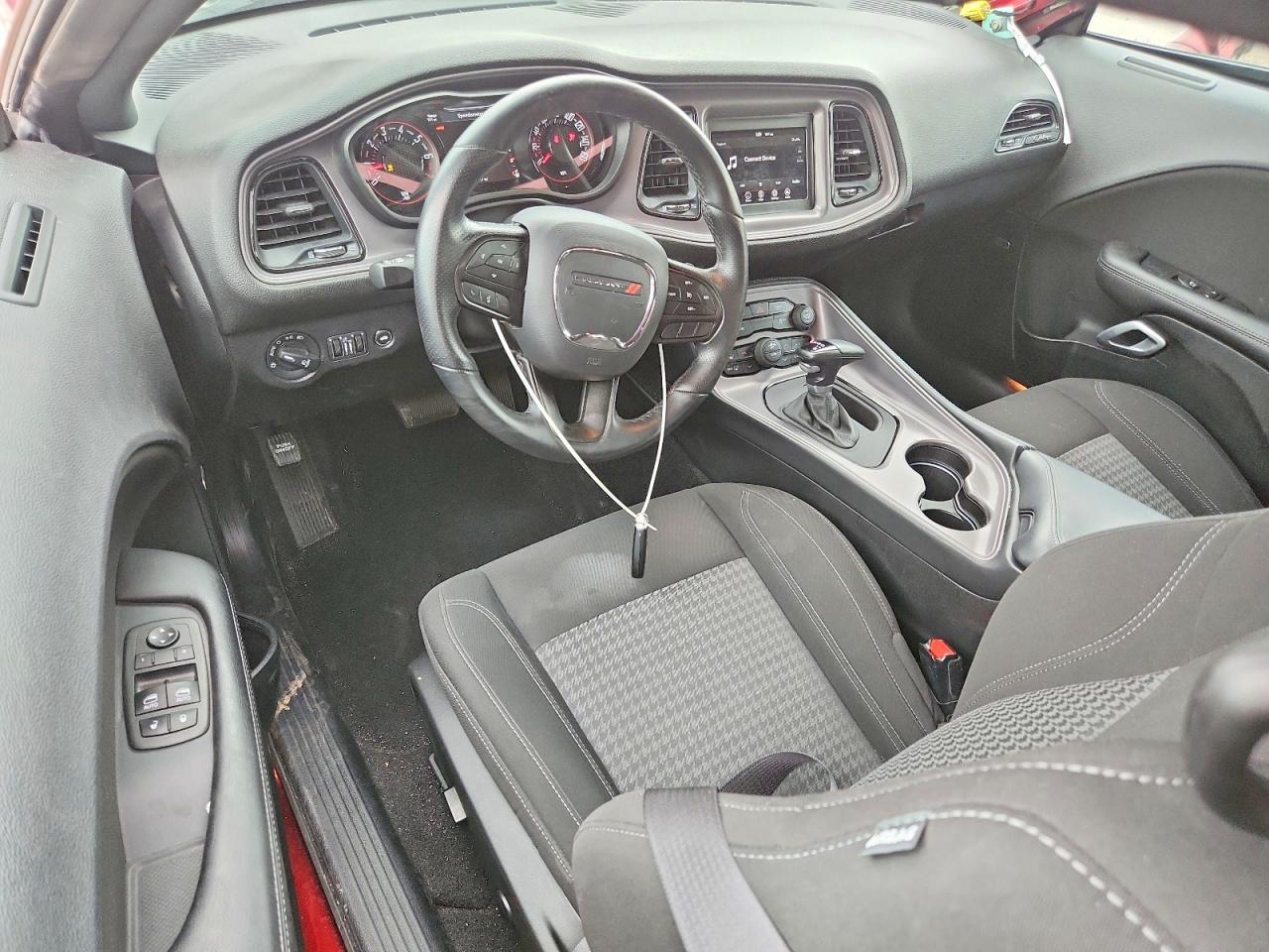 2023 Dodge Challenger Gt - zdjęcie 8