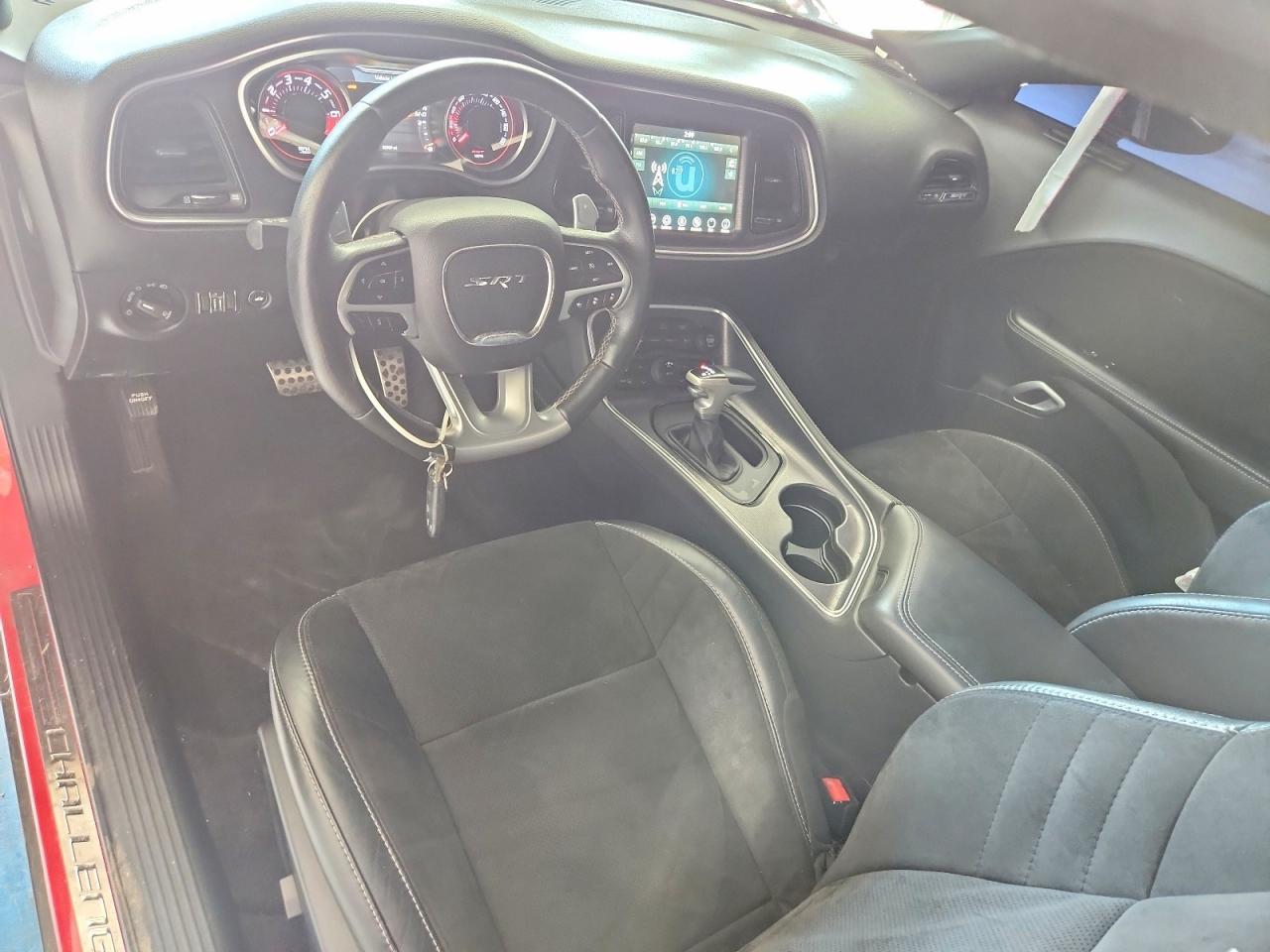 2017 Dodge Challenger Srt 392 - zdjęcie 8