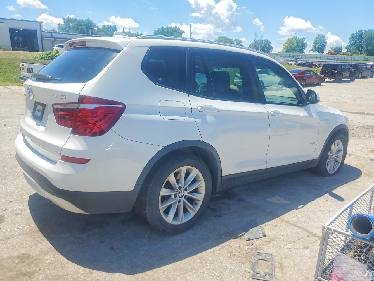 2015 BMW X3 xDrive28I - zdjęcie 3