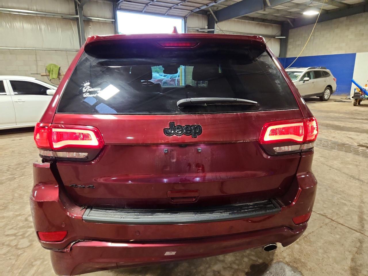 2020 Jeep Grand Cherokee Laredo - zdjęcie 6