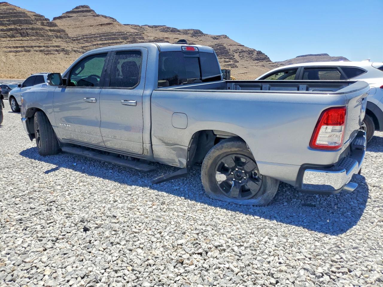 2021 Ram 1500 Big Horn - zdjęcie 2