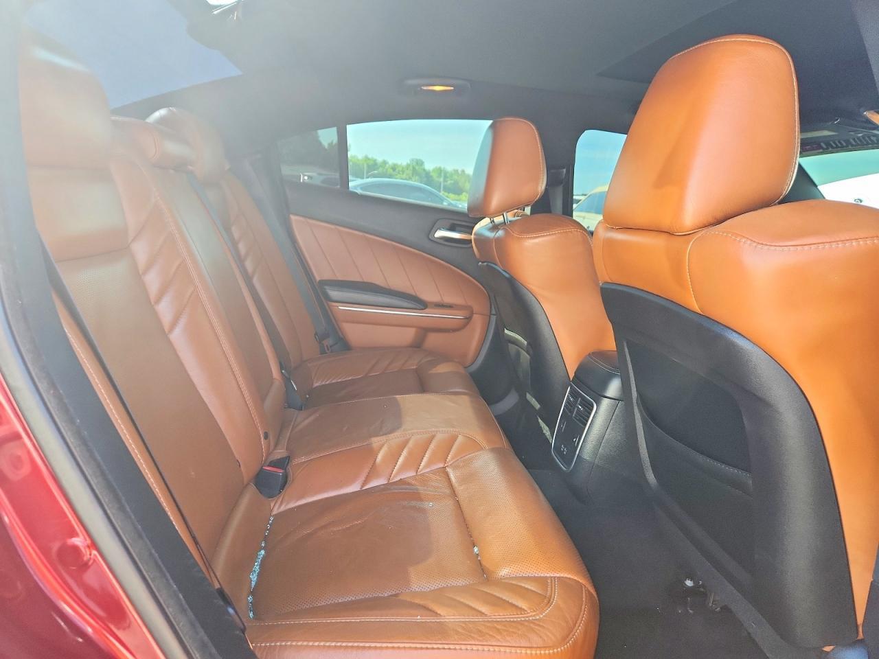 2018 Dodge Charger Srt 392 - zdjęcie 10