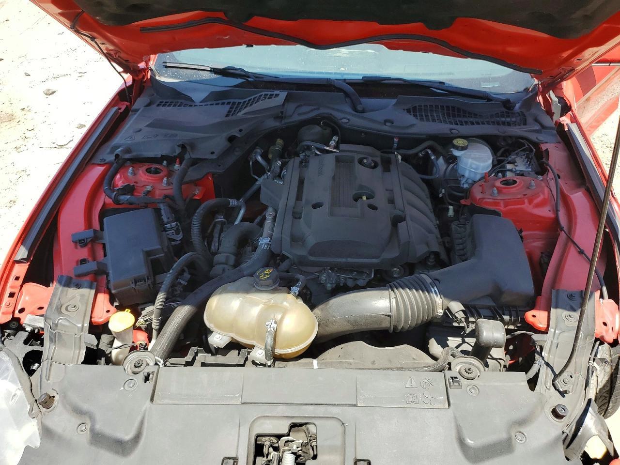2019 Ford Mustang - zdjęcie 11