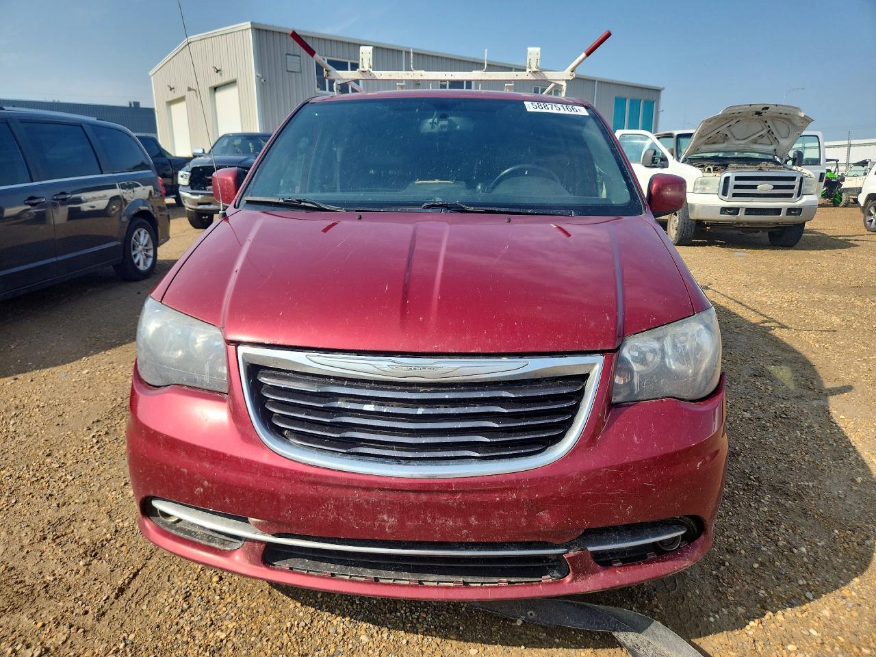 2015 Chrysler Town & Country S - zdjęcie 5