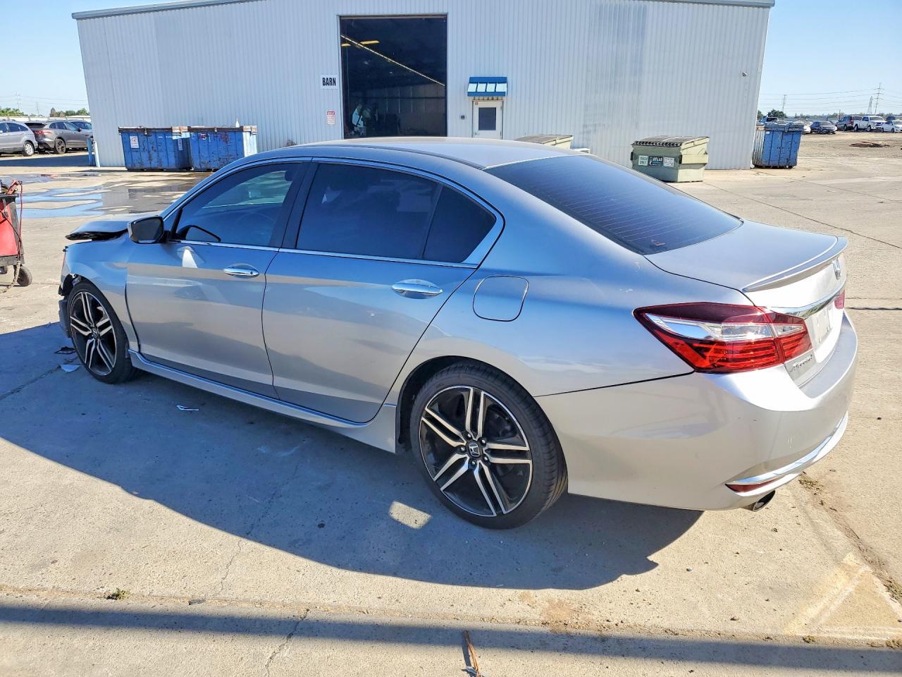 2017 Honda Accord Sport - zdjęcie 2