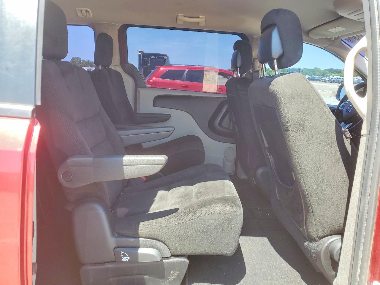 2016 Dodge Grand Caravan Se - zdjęcie 11