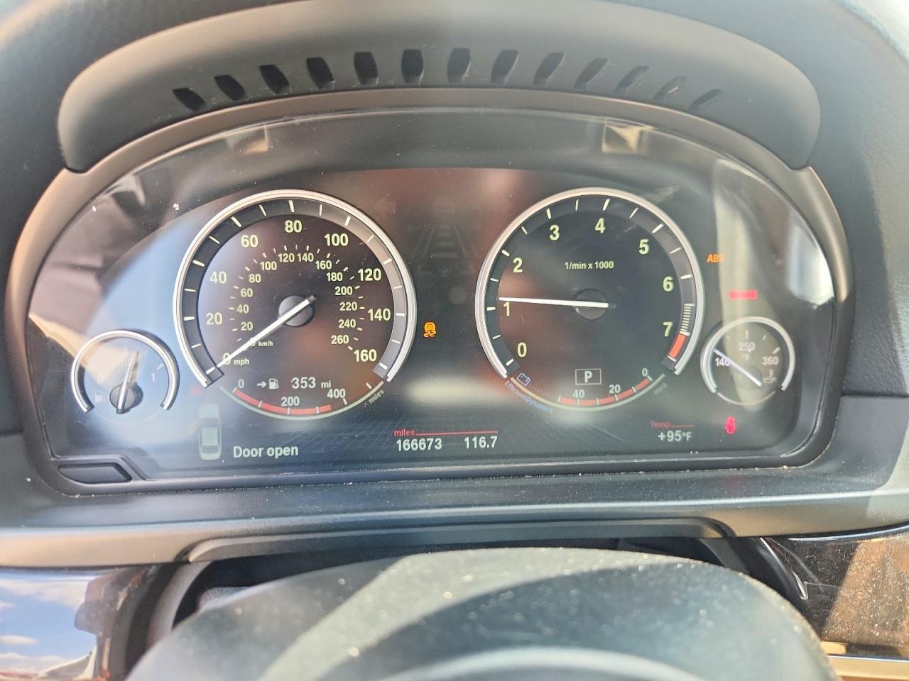 2016 BMW 528 I - zdjęcie 9
